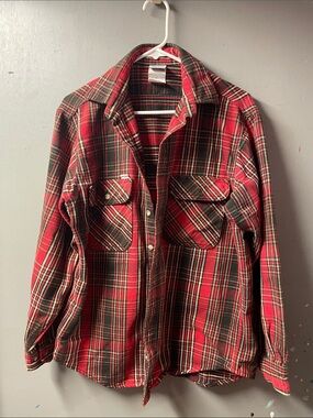 Carhartt Red, Black & Cream Plaid Flannel Shirt Jacket size M